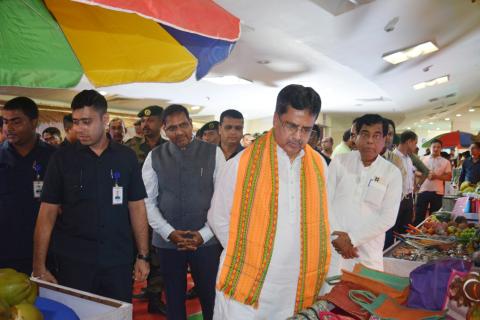 Lavarti Parivar Mahasanmelan
